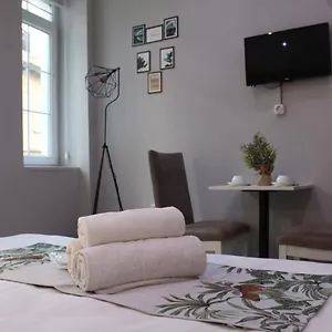 buradan rezervasyon yapın