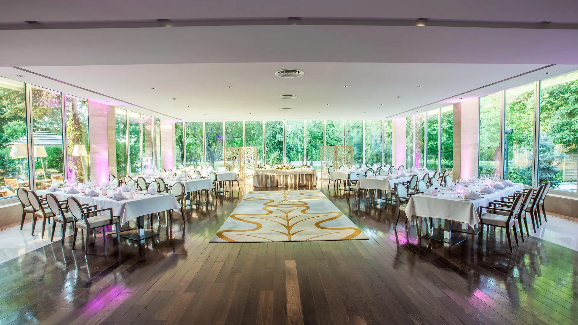 Crowne Plaza Bucharest By Ihg Hotel