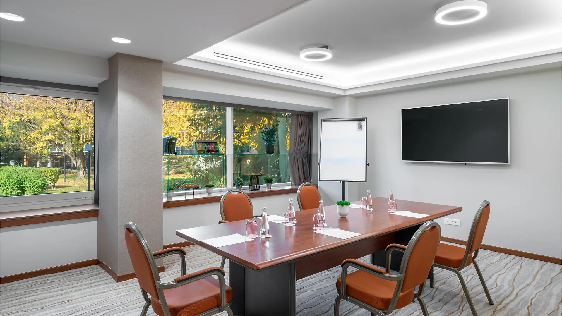 Crowne Plaza Bucharest By Ihg Hotel
