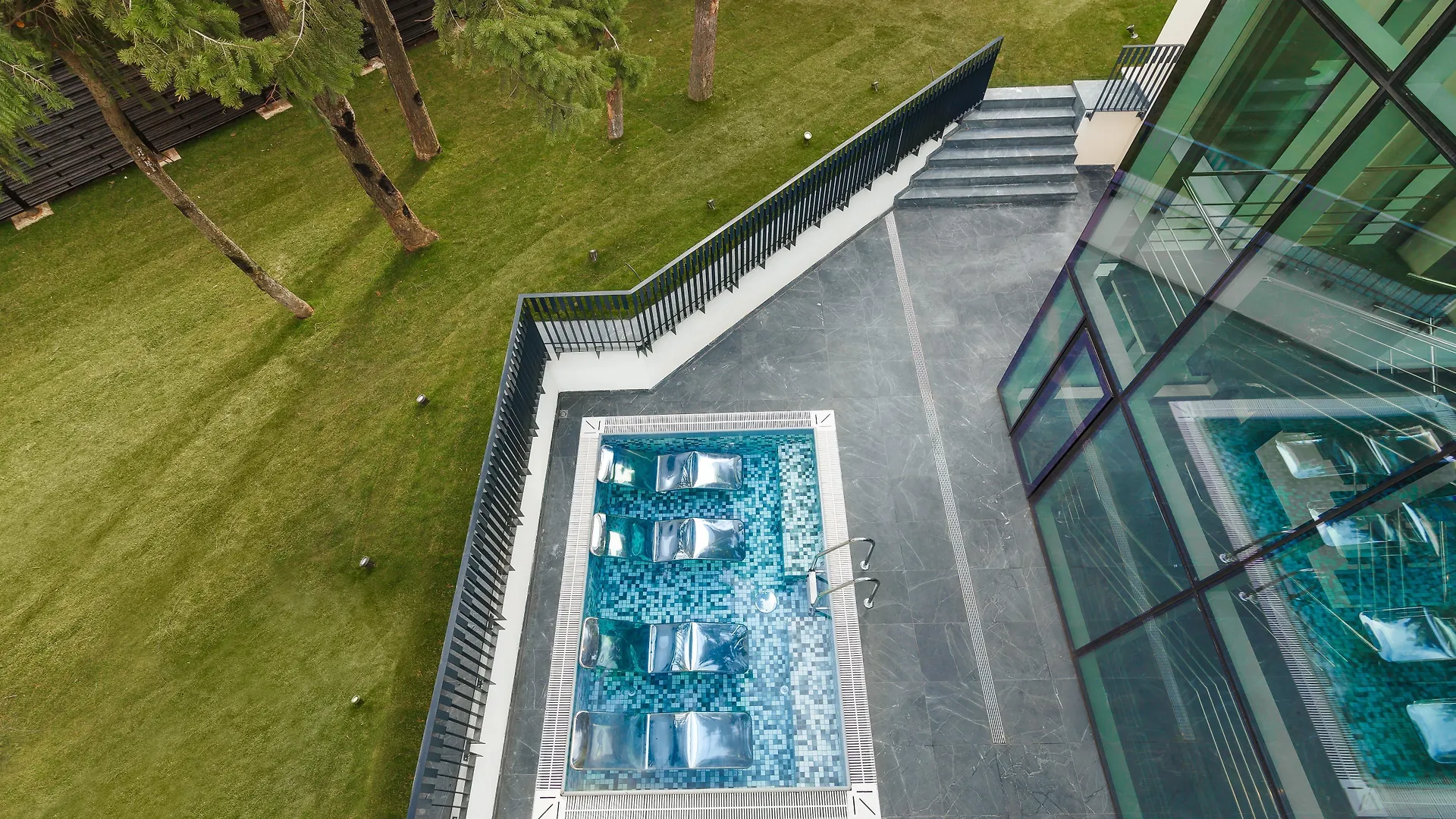 Crowne Plaza Bucharest By Ihg Hotel 4*,