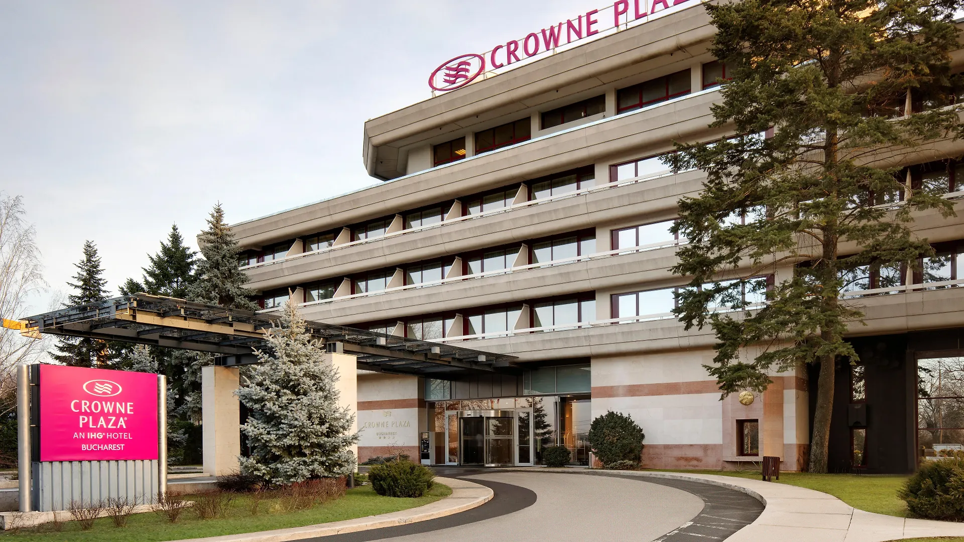 Crowne Plaza Bucharest By Ihg Hotel